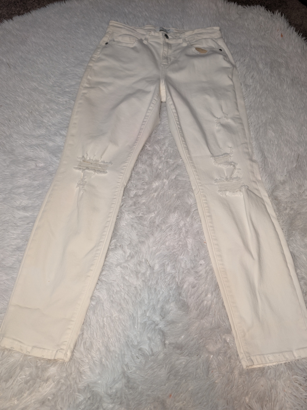 Judy Blue "Boyfriend Fit" White Distressed Women’s Jeans
